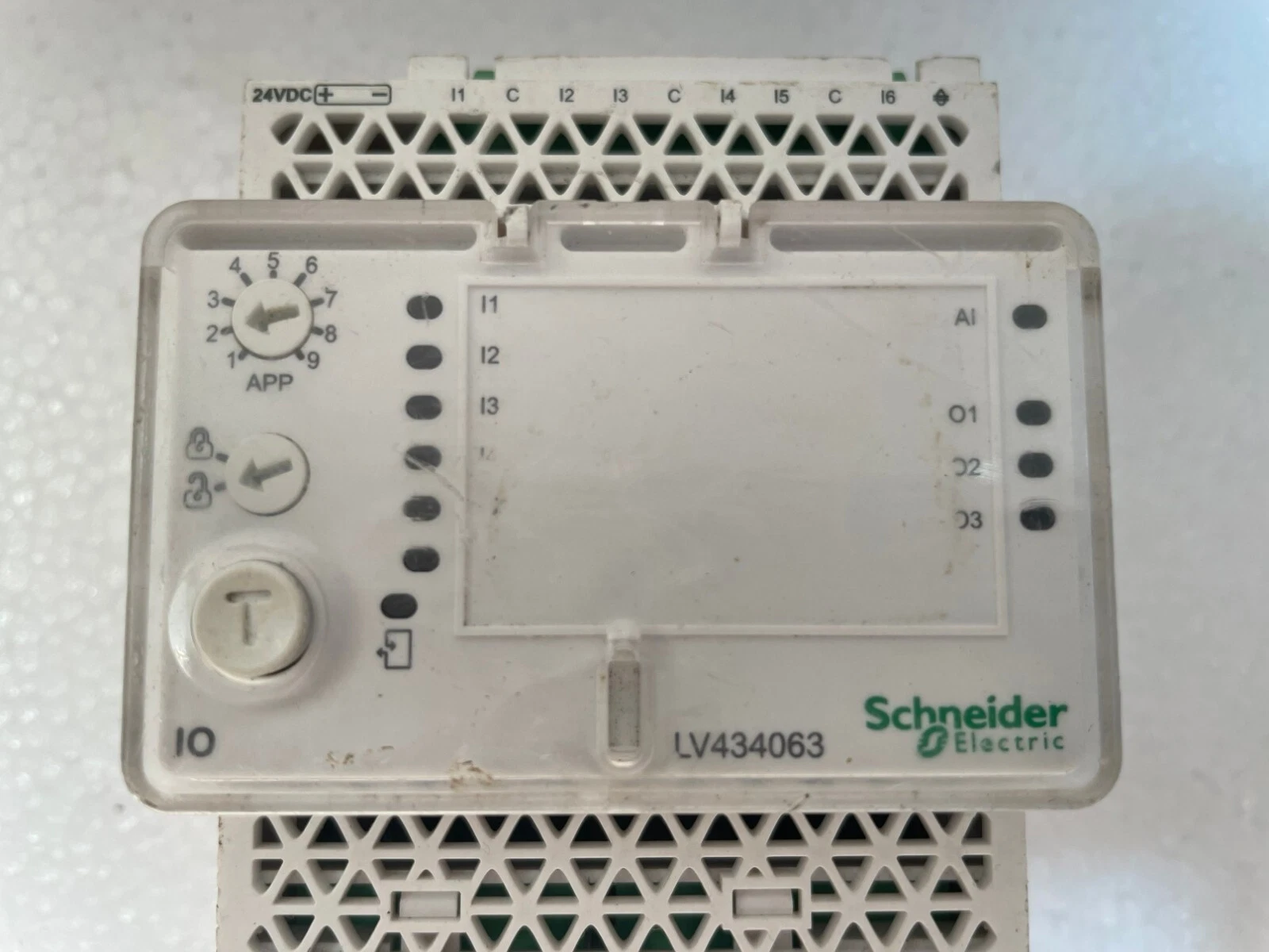 admin/uploads/uploads/scheider lv43463 in out inte_1.webp